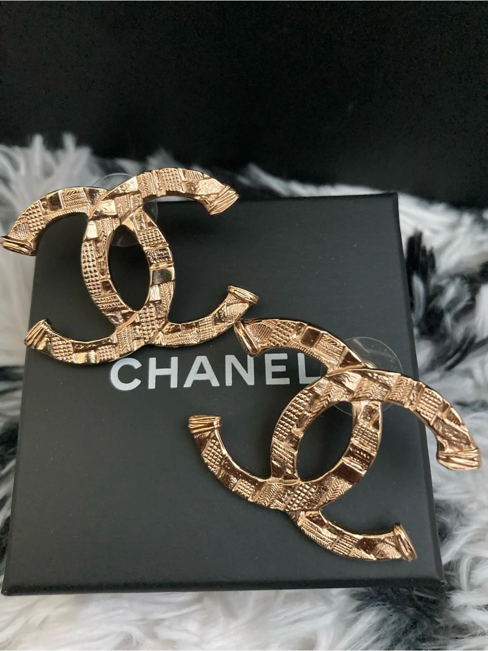 CHANEL Tweed Large CC pierced Earrings